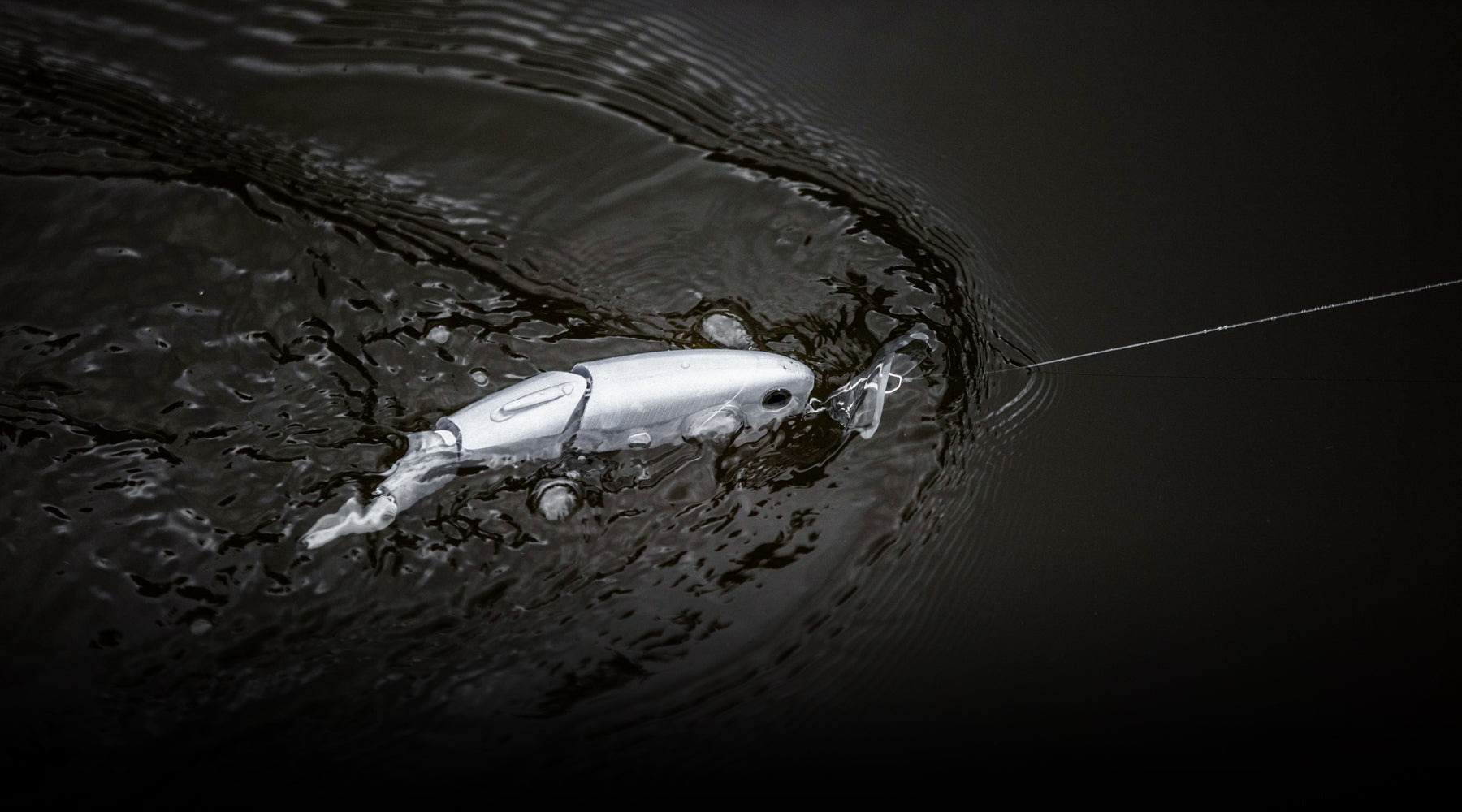 Headbanger Lures Spitfire - Insane Topwater Action!! Underwater footage +  Cast to Catch Bass 